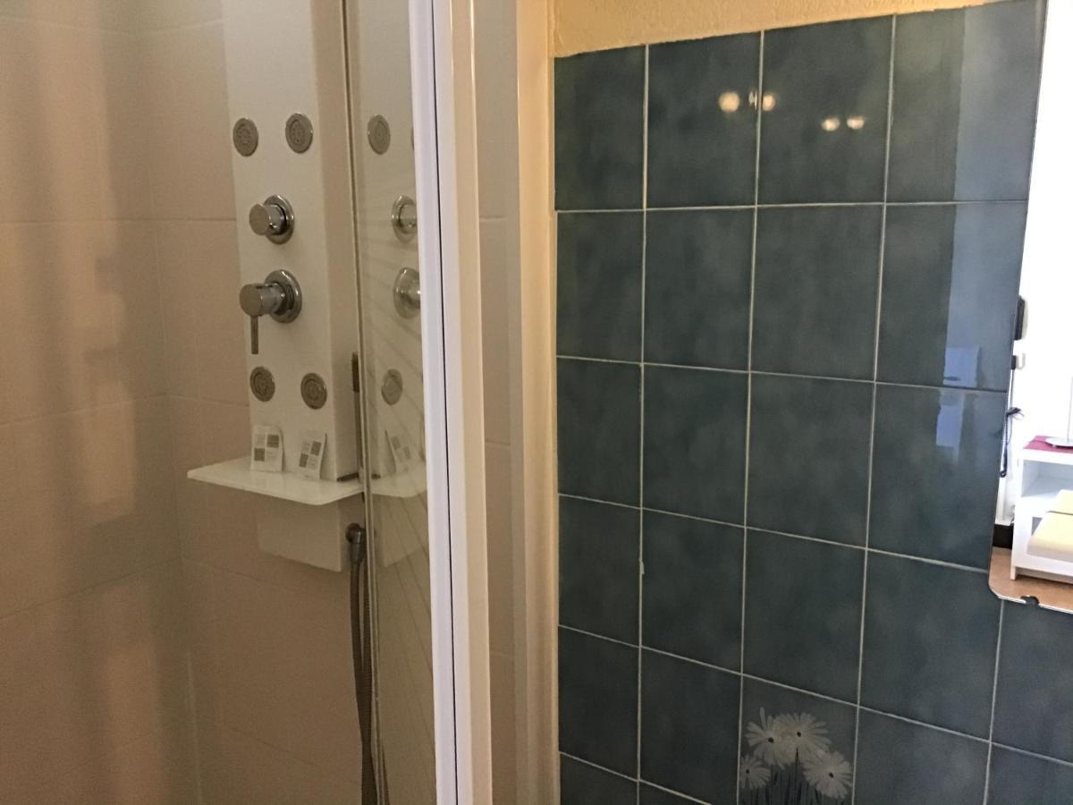 L'Ilot Fleuri Otel Le Lavandou Dış mekan fotoğraf